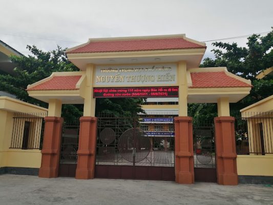 truong-thpt-chuyen-nguyen-thuong-hien