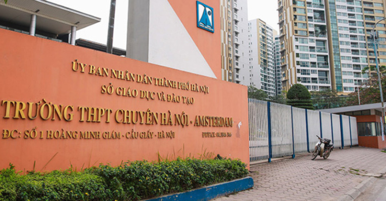 Trường THPT Chuyên Hà Nội Amsterdam